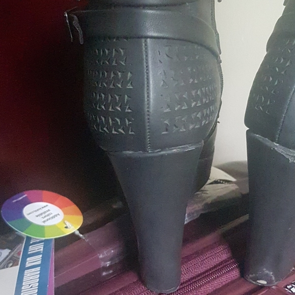 Booties - Picture 9 of 11